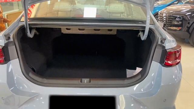 Geely Emgrand L Hi·P in-depth Walkaround смотреть онлайн