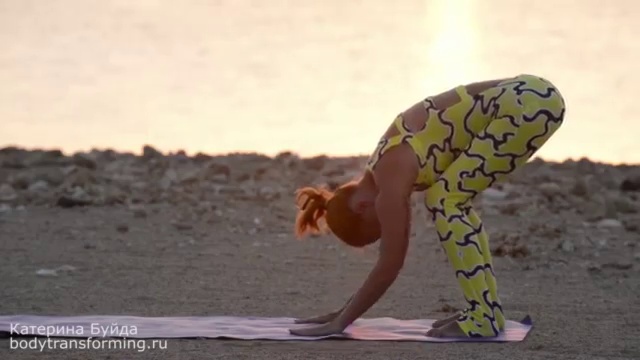 Йога. Для Начинающих- Утренний комплекс 'Нежный восход' смотреть онлайн