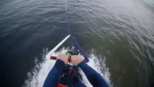 Dunlop Winter Sport 5 Wakeboard Challenge смотреть онлайн