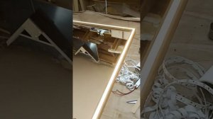 зеркало в ванную с подсветкой своими руками