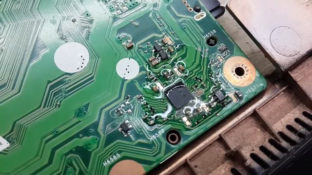 Залитие ноутбука смотреть онлайн