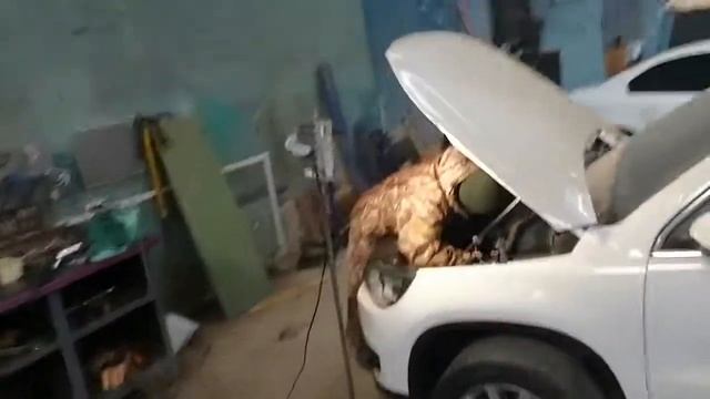 Выхлоп для Виталика (тигуан) и приключение 2 рубля. смотреть онлайн