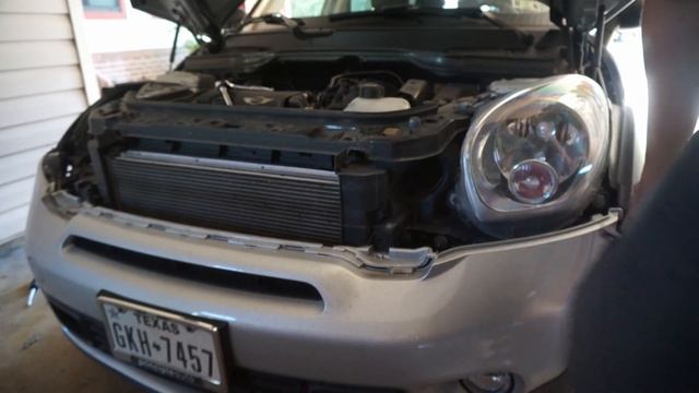 Bumper Removal r60 MINI countryman and adding factory LED halos смотреть онлайн