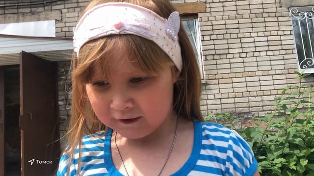 «Мобильный репортер»: воспитательница ударила пятилетнюю девочку смотреть онлайн