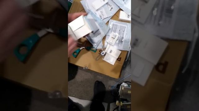 Распаковка датчика дыма Xiaomi mijia Honeywell Alarm Detector смотреть онлайн