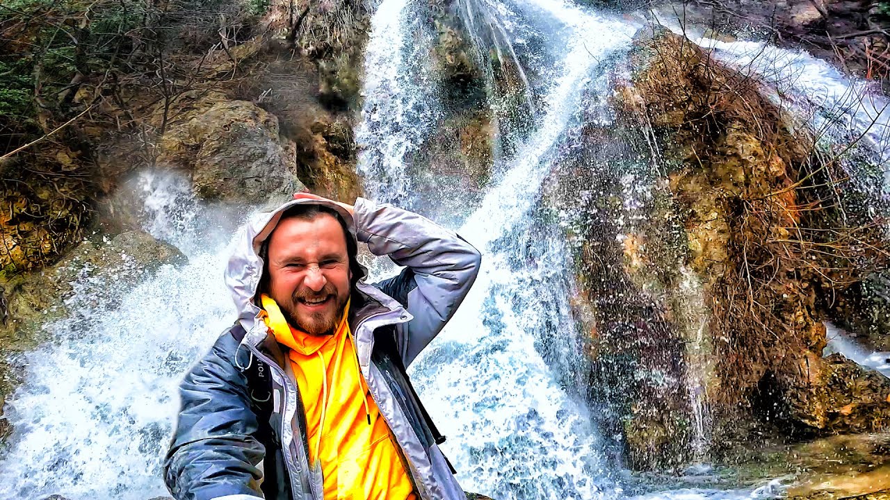 A powerful WATERFALL in the Crimea. Crimeans have NOT SEEN so MUCH WATER yet. Showing The Truth. смотреть онлайн