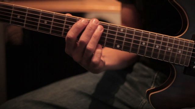 Louise Weber - Les mots d'amour (Mayra Andrade cover) смотреть онлайн