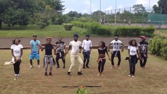 Rhythmz ft Mr Leo - Madame tout le monde [performed by Miscellaneous] смотреть онлайн