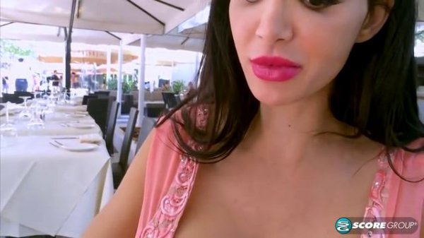 Amy Anderssen loves pasta (Scoreland)