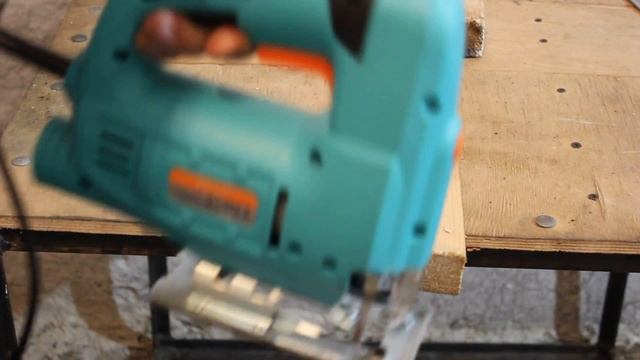 ✔️ " Как правильно резать болгаркой дерево" ? ? 100% СМОРЕТЬ ДО КОНЦА! смотреть онлайн