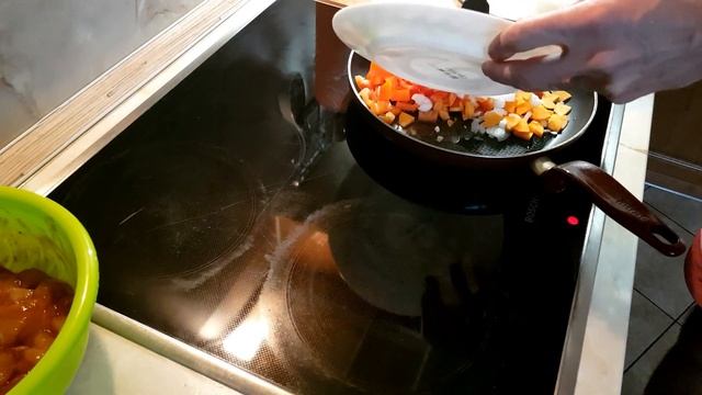 Как приготовить фунчозу с курицей. #рецепт #готовка смотреть онлайн