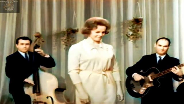 Дискотека СССР. Популярная песня - Стоят девчонки, стоят в сторонке смотреть онлайн