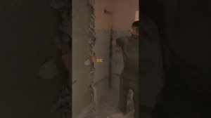 Демонтаж сантехкабины гипсовой. Процесс работы.