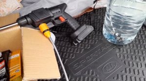 Тестируем аккумуляторную мойку высокого давления.