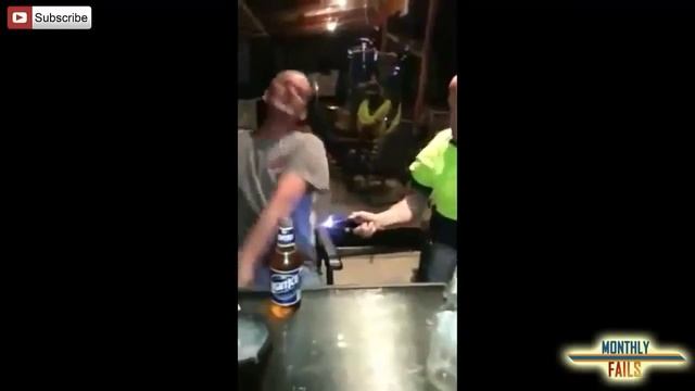 Смешное видео на мотоцикле Перевернулись дебилы смотреть онлайн