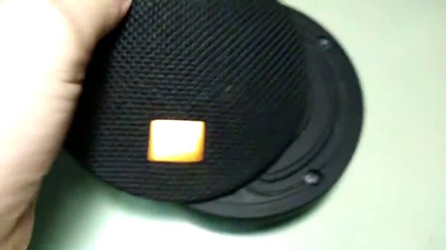 Сломалась JBL Clip 2|Не включается смотреть онлайн