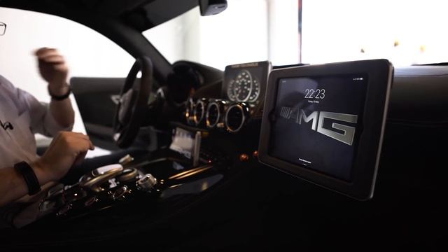 How it Works! The Formula 1 Safety Car Explained смотреть онлайн