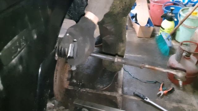 ДЕМПФЕР ЧТО ТЫ ТАКОЕ❓ПЛАВНОЕ УПРАВЛЕНИЕ ЗА КОПЕЙКИ❗️ УСТАНОВКА НОВОЙ РЕЙКИ ВАЗ 2115. смотреть онлайн