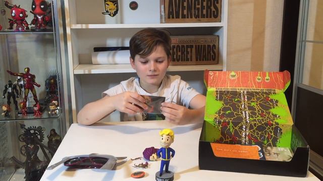 Lootcrate - Combat - Ноябрь 2015. Американская рассылка для гиков смотреть онлайн