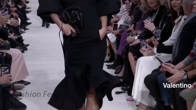 Irina Shayk Fall/Winter 2020 | Runway Collection