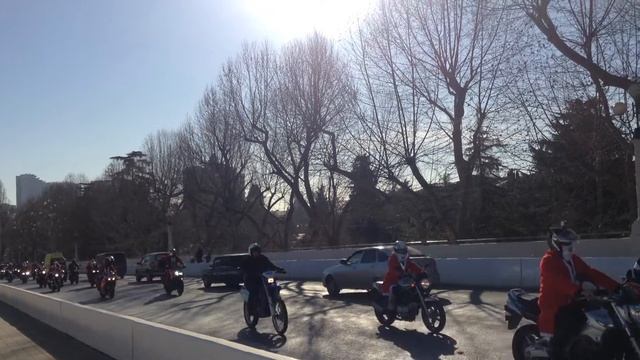 Мотопарад Дедов Морозов 28.12.2013 Сочи смотреть онлайн