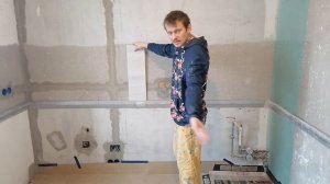 Укладка плитки на фартук своими руками. Укладка керамогранита без швов на фартук.