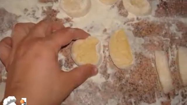 Пончики с творогом во фритюре смотреть онлайн