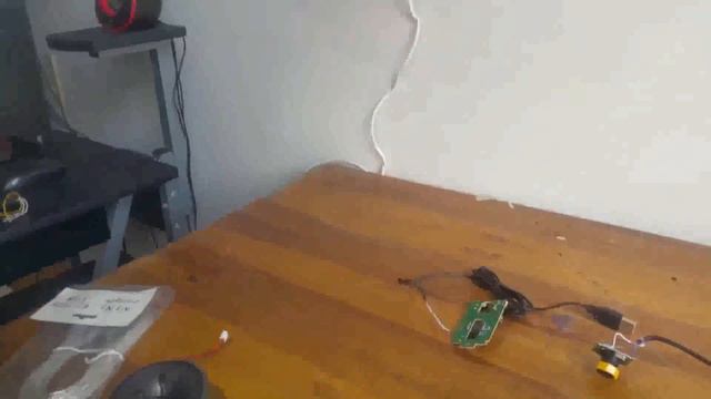 How to make a DIY Spy Camera, records video with sound + Software смотреть онлайн