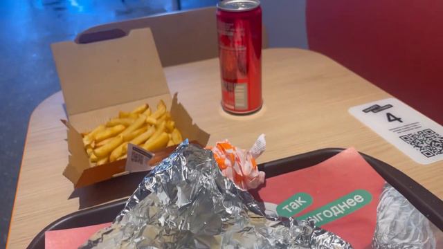 Влог:РИНОПЛАСТИКУ??ХОЧУ БОЛЬШИЕ ГУБЫ!/ОДНА В КАФЕ смотреть онлайн