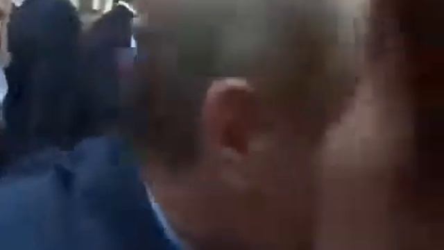 “Спасибо вам!“ Вот это отношение к президенту! Ни в одной стране такого нет! смотреть онлайн