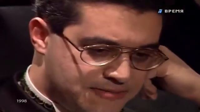 Максим Поташев играет важный Суперблиц