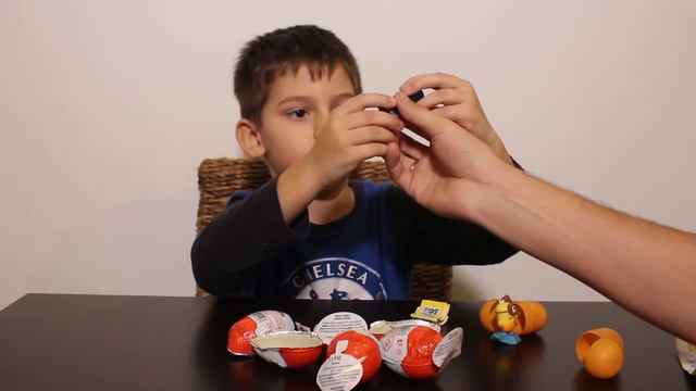 Киндеры. МИНЬОНЫ. Часть 2 смотреть онлайн