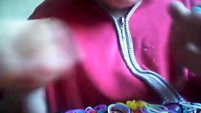 Виды плитения киюосичек из резиночек часть 1.(1) смотреть онлайн