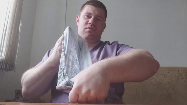 Распаковка посылки от Fmagazin с рыболовными перчатками Kosadaka Sun Gloves, шарфом и коробкой. смотреть онлайн