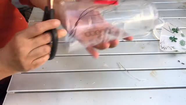 DIY/ Como hacer tu propia pala de plástico reutilizado ♻️ смотреть онлайн