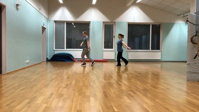 False Kings (line dance demo) смотреть онлайн