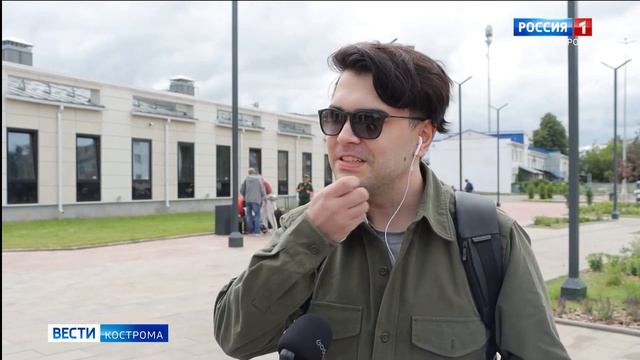 Водители в Костроме негодуют по поводу отсутствия парковки у железнодорожного вокзала смотреть онлайн