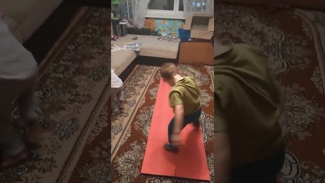 Дети учатся танцевать смотреть онлайн