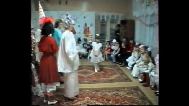 Новогодний утренник. Африканда. ≈ 1995 смотреть онлайн