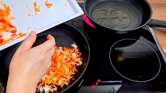 Просто приготовьте это блюдо, не нужно лепить пельмениили манты/Рулеты из теста с фаршем и овощами смотреть онлайн