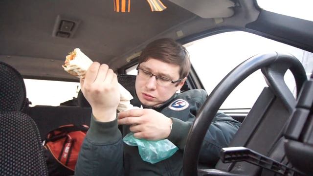 Еда Человека: обзор уфимской шаурмы смотреть онлайн