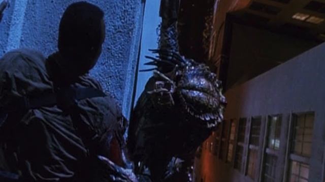 City Hunter Yautja - Predator 2 Explained смотреть онлайн