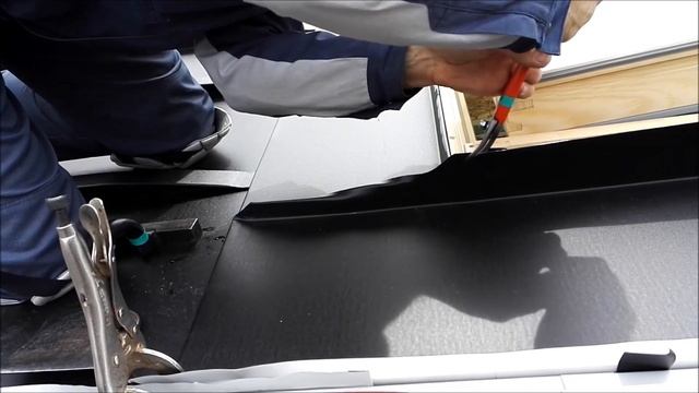 Мансардное окно.Установка бокового примыкания. смотреть онлайн