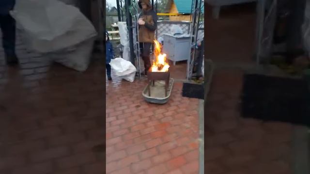 Разводим костер смотреть онлайн