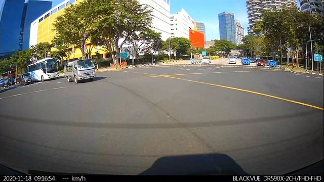 BlackVue DR590X-2CH | Day Footage (rear camera) смотреть онлайн