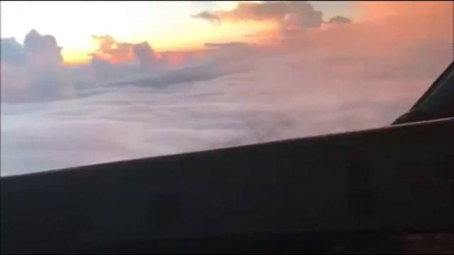 Ovni vue d’un avion à peine visible # смотреть онлайн