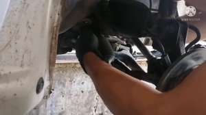 замена рулевой рейки Suzuki Alto. простой способ и лёгкий.