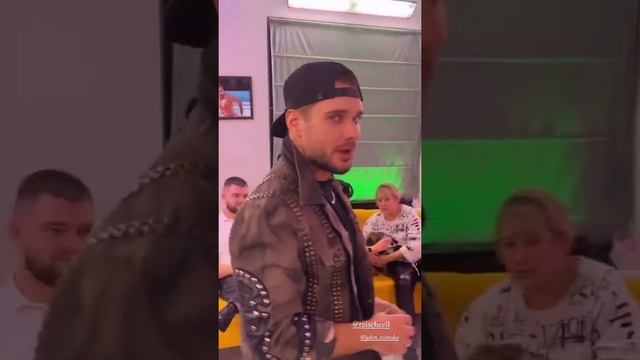 Евгений Ромашов и Настя Бигрина в stories 25.02.2022 смотреть онлайн