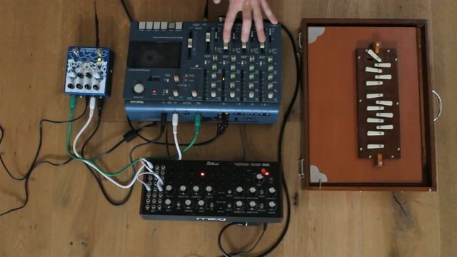 Moog Dfam Tascam414mkii Shruti Box Avalanche run V2 смотреть онлайн