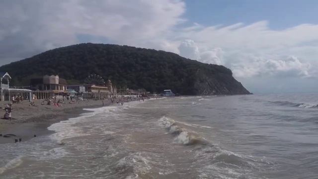 Наконец-то потеплело Архипо-Осиповка 27.09.2021 #архипка #архипоосиповка #2021 #пляж #море смотреть онлайн